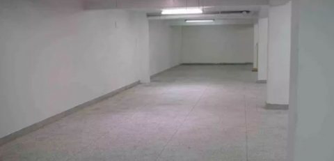  DV.295 : Local commercial de 1190 m², Bd Oum Rabïi :