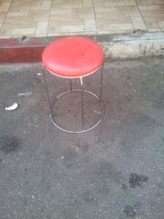 Tabouret bas 